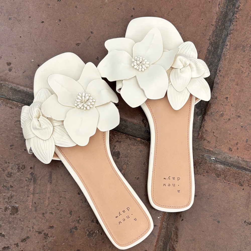 A New Day Cream Floral Women's Sandals